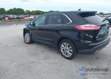 2024 Ford Edge Titanium z USA, uszkodzony, nr VIN 2FMPK4K92RBA90268